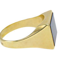 Vintage signet ring in 14 carat gold