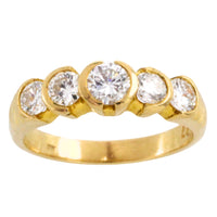 Five stone diamond ring in 18 carat gold