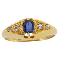 Antique sapphire and diamond ring from 1918