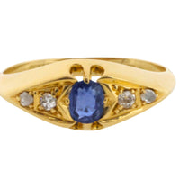 Antique sapphire and diamond ring from 1918