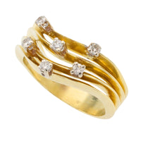 Vintage 18 carat gold ring with diamonds