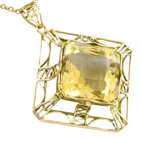 Vintage citrine pendant in 14 carat gold