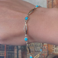 Turquoise bracelet in 14 carat gold