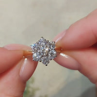 Vintage diamond cluster ring in 18 carat gold