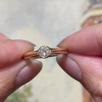 18 carat gold diamond solitaire ring
