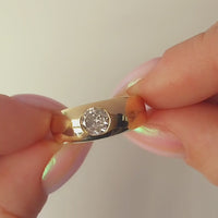 Vintage diamond ring in 18 carat gold