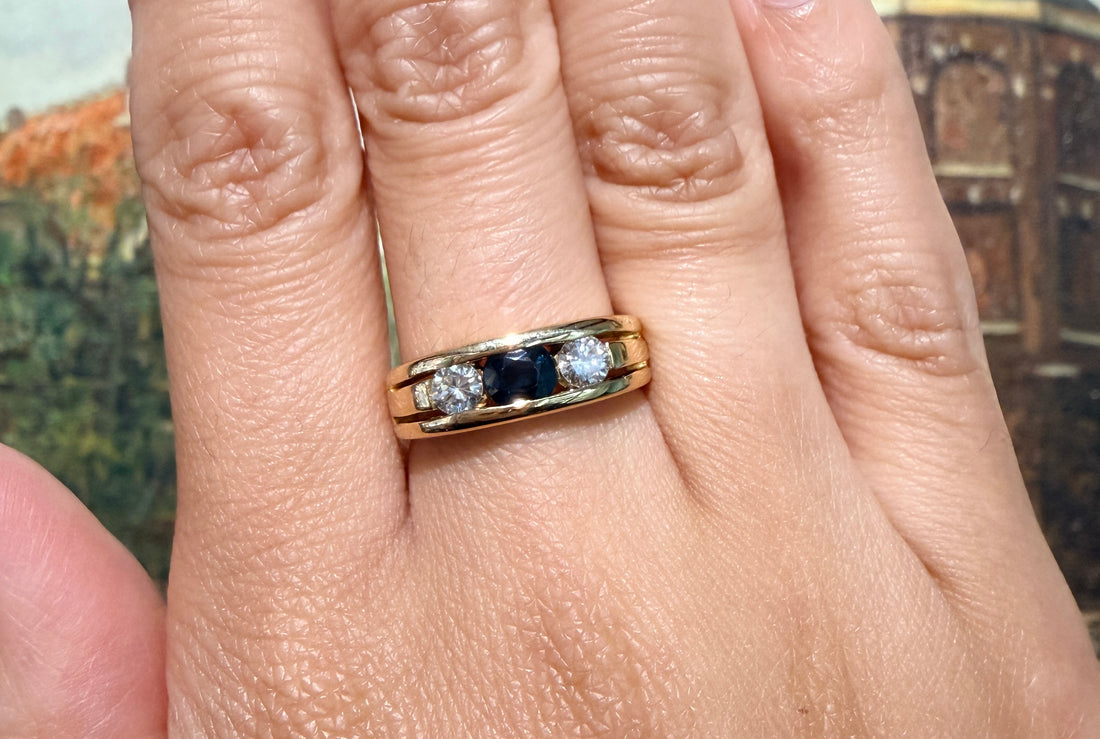 18 carat gold sapphire and diamond ring