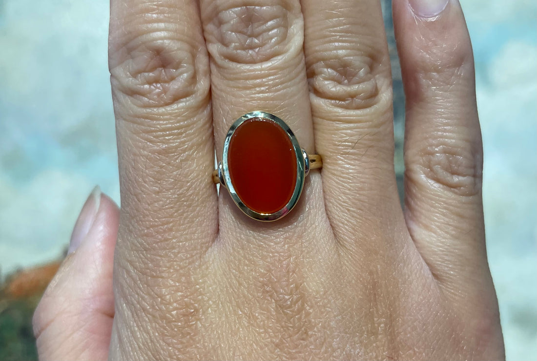 Vintage carnelian signet ring-Vintage Rings-The Antique Ring Shop