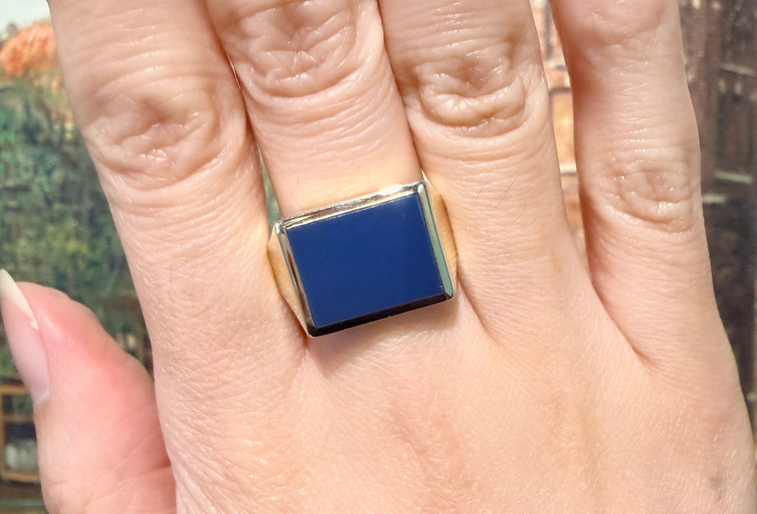 Vintage signet ring in 14 carat gold-gents rings-The Antique Ring Shop