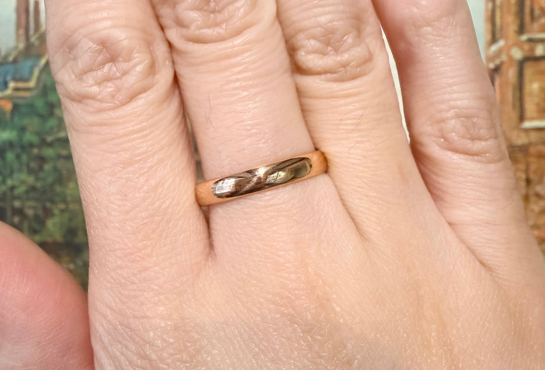 22 carat gold wedding band from 1925-wedding rings-The Antique Ring Shop