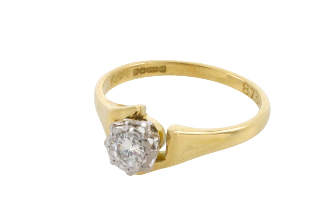 Vintage diamond solitaire ring