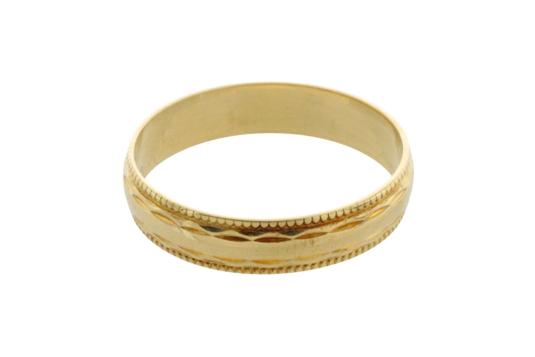 Vintage 18 carat gold band with motif-wedding rings-The Antique Ring Shop