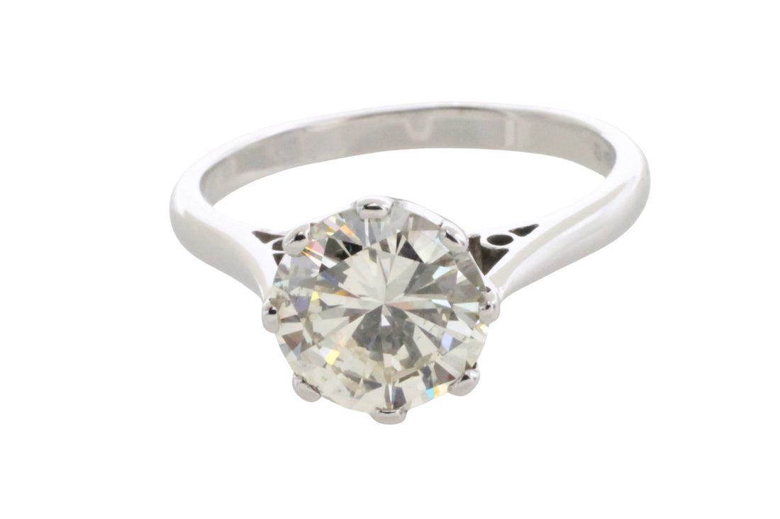 2.20 carat diamond solitaire ring in white gold