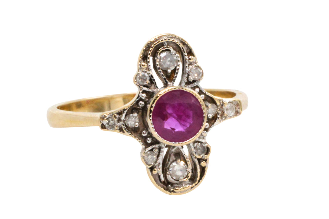Art Deco ruby and diamond ring