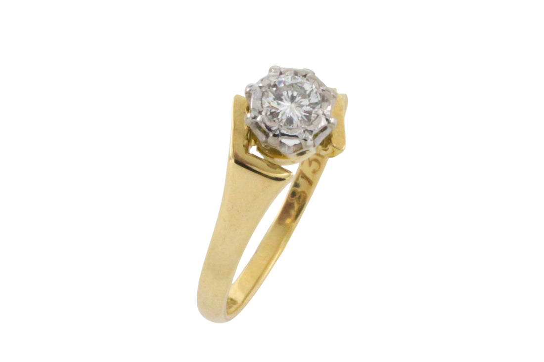 Vintage diamond solitaire ring