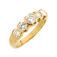 Five stone diamond ring in 18 carat gold