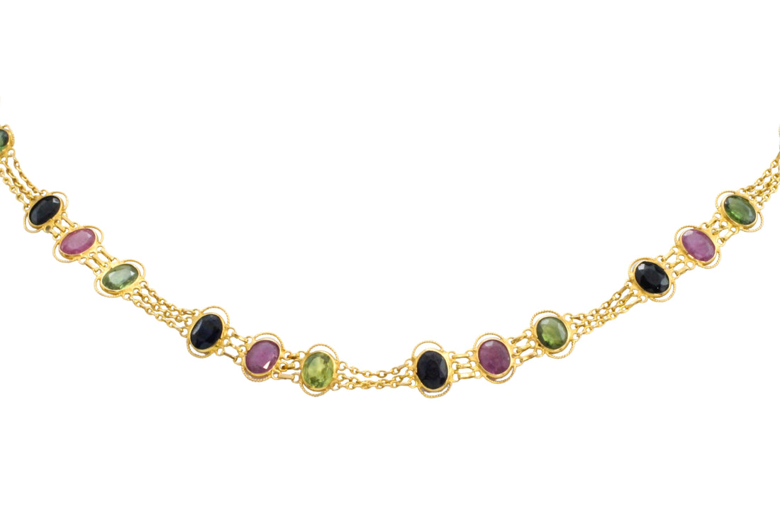 Multi gen collier in 18 carat gold