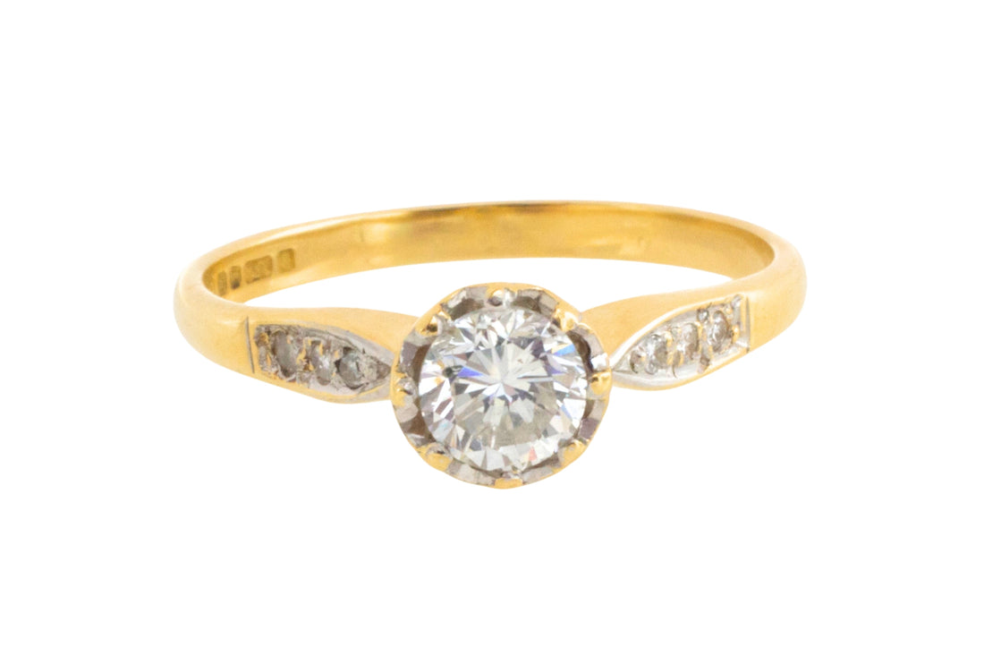 Vintage diamond ring in 18 carat gold