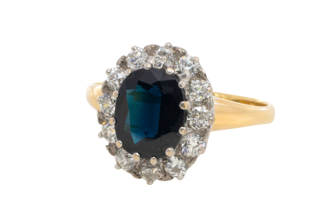 Vintage sapphire and diaond cluster ring