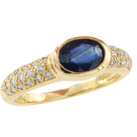 Sapphire and diamond ring in 18 carat gold