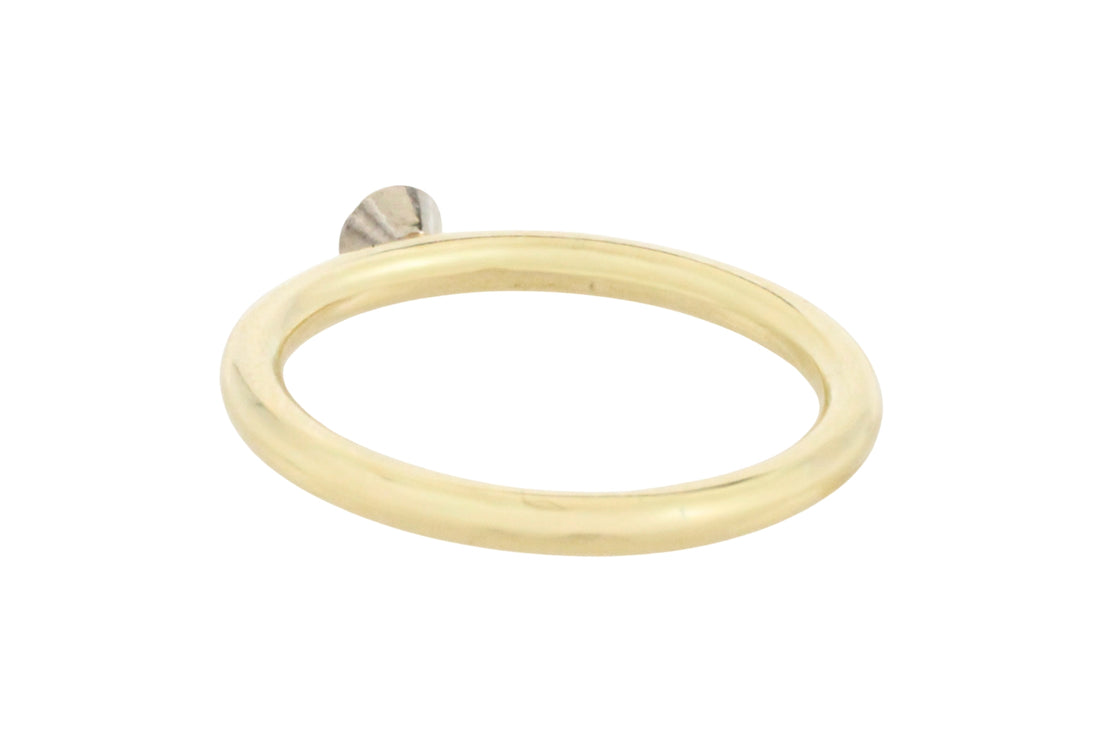 Diamond solitaire ring in 14 carat gold