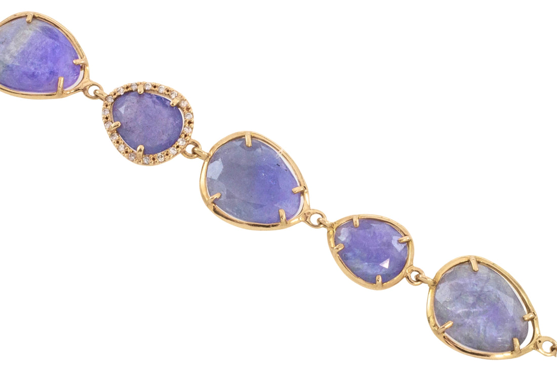Tanzanite and diamond bracelet in 18 carat gold