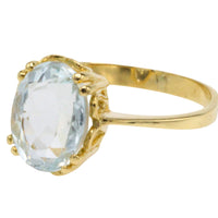 Aquamarine ring in 18 carat gold