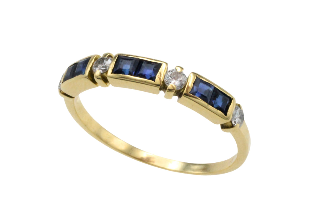 Vintage sapphire and diamond ring