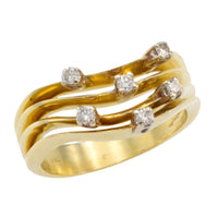 Vintage 18 carat gold ring with diamonds