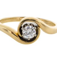 Vintage diamond swirl ring
