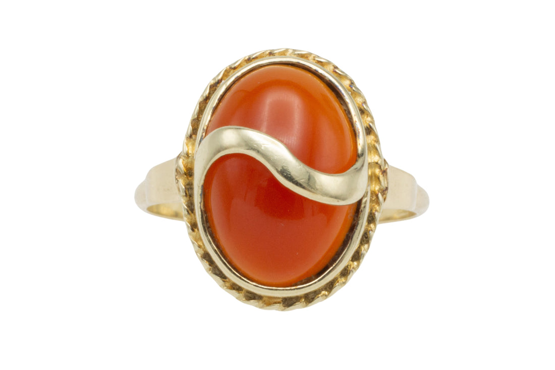 Cabochon carnelian ring in 14 carat gold-Vintage Rings-The Antique Ring Shop