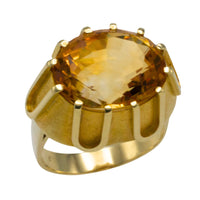 Large vintage citrine ring in 14 carat gold