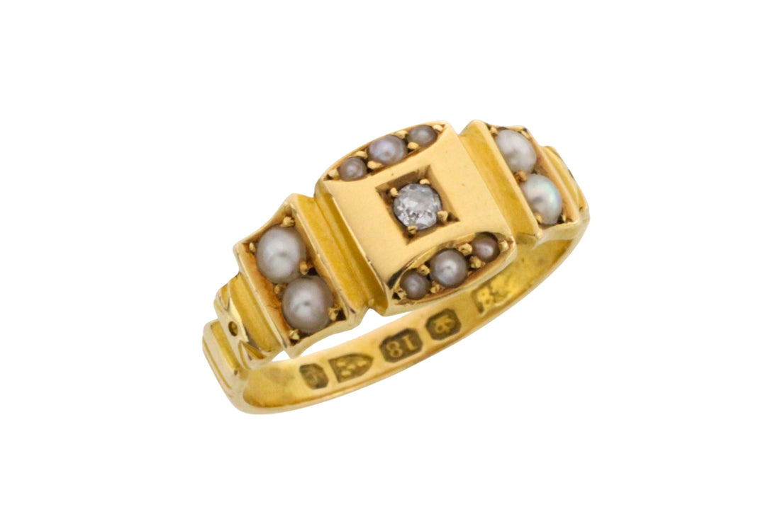 Victorian pearl and diamond ring from 1890