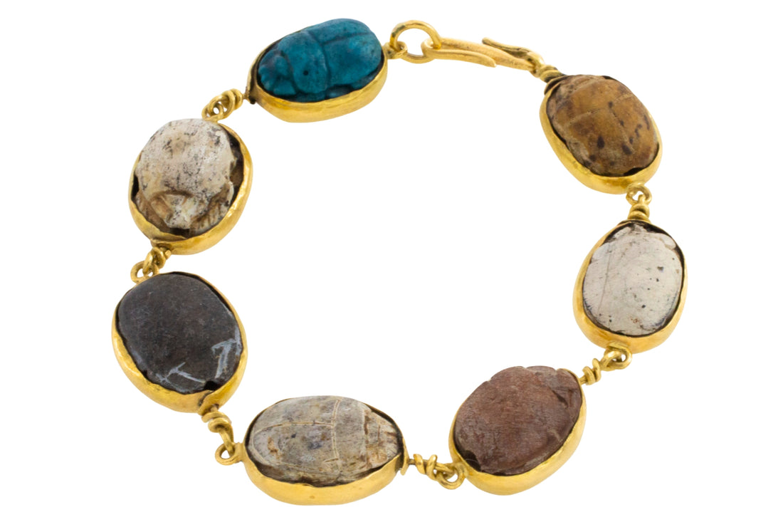 Scarab beetle bracelet in 18 carat gold