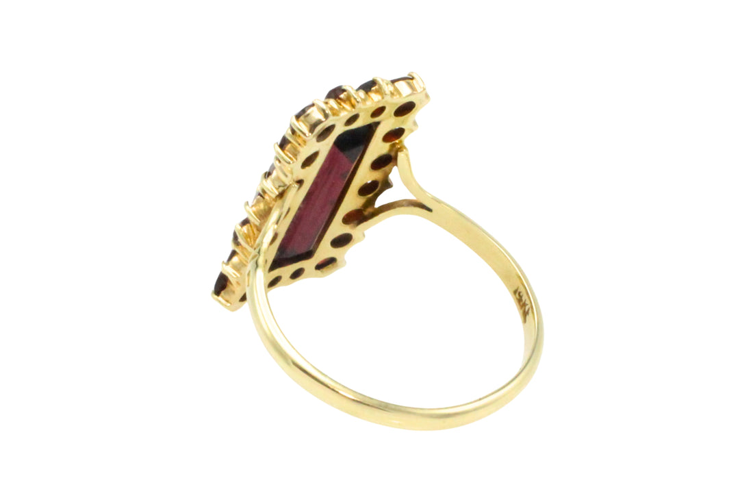 Rectangular garnet ring in 14 carat gold-Rings-The Antique Ring Shop