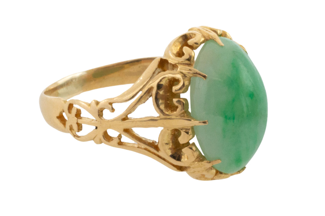 Cabochon jade ring in 14 carat gold-Vintage Rings-The Antique Ring Shop