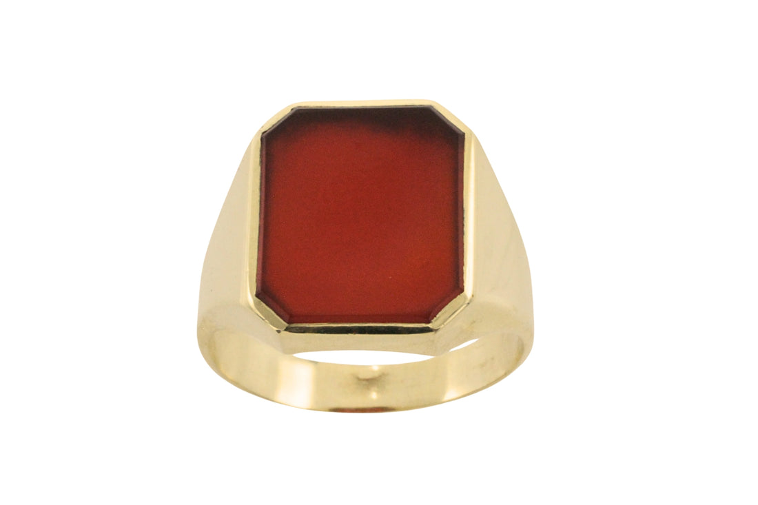 Vintage Dutch carnelian signet ring
