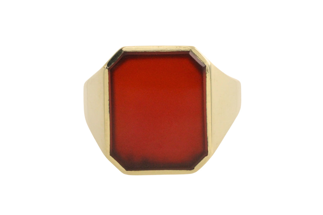 Vintage Dutch carnelian signet ring
