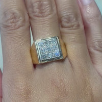 Diamond signet ring in 18 carat gold