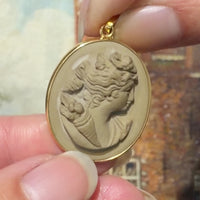 Lava Cameo in 18 carat gold