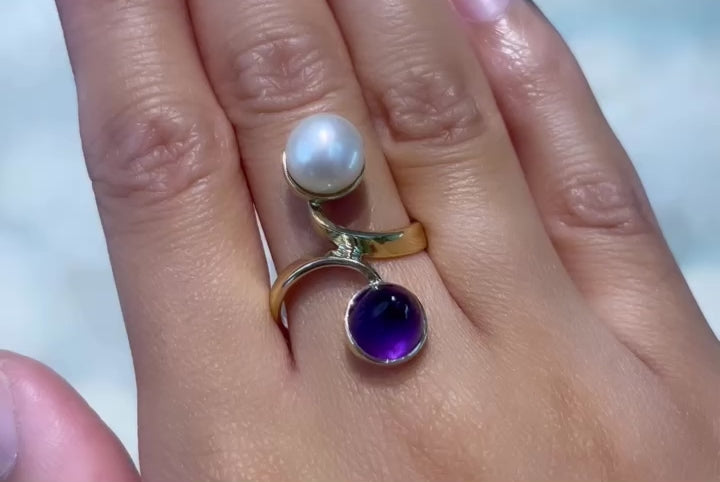 Amethyst and pearl Toi et Moi ring