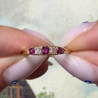 Edwardiaanse ring met robijnen en oudgeslepen diamanten