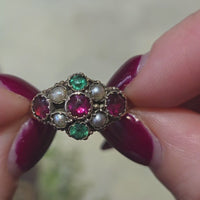 Victoriaanse rouw ring met imitatie stenen en parels