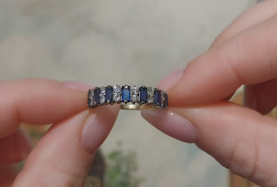 18 carat gold sapphire and diamond ring