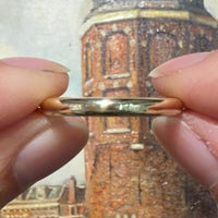 14 carat gold wedding band