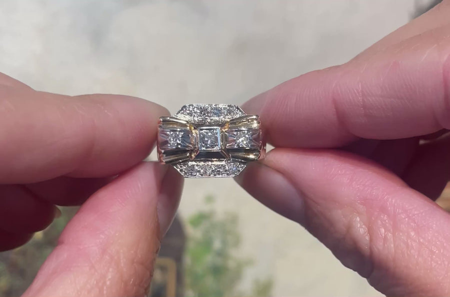 Vintage Art Deco diamond ring in 18 carat gold
