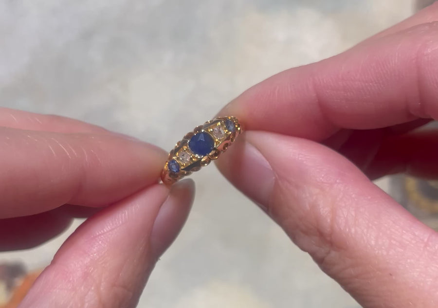 Edwardian sapphire and rose diamond ring from 1906