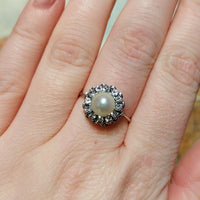 Vintage white gold pearl and diamond ring