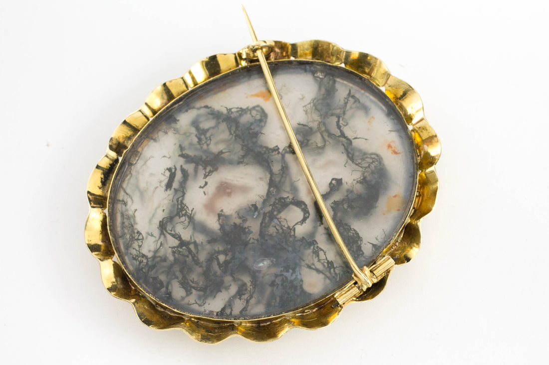 Moss agate brooch in 14 carat gold.-Brooches-The Antique Ring Shop, Amsterdam